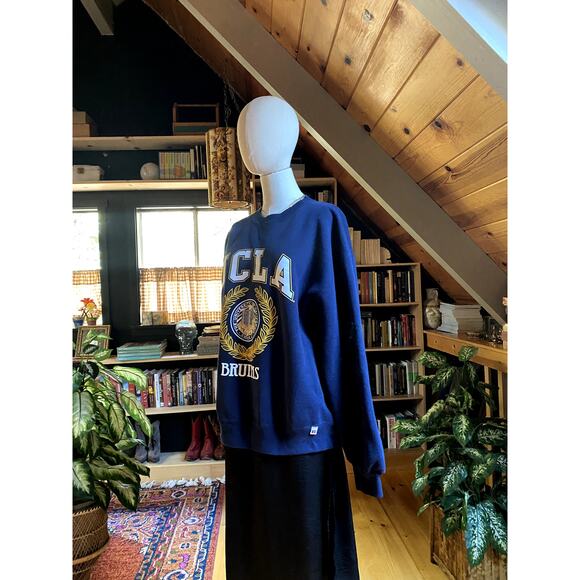 UCLA Bruins Sweatshirt Vintage - Picture 8 of 8